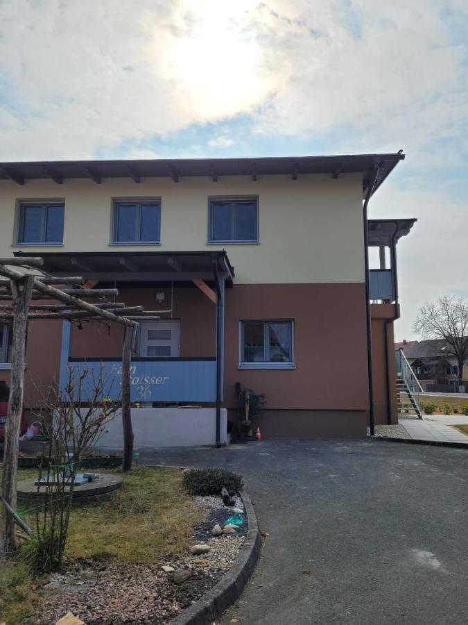 Ferienwohnung Stoisser Mureck Bagian luar foto