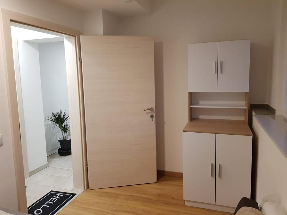 Ferienwohnung Stoisser Mureck Bagian luar foto